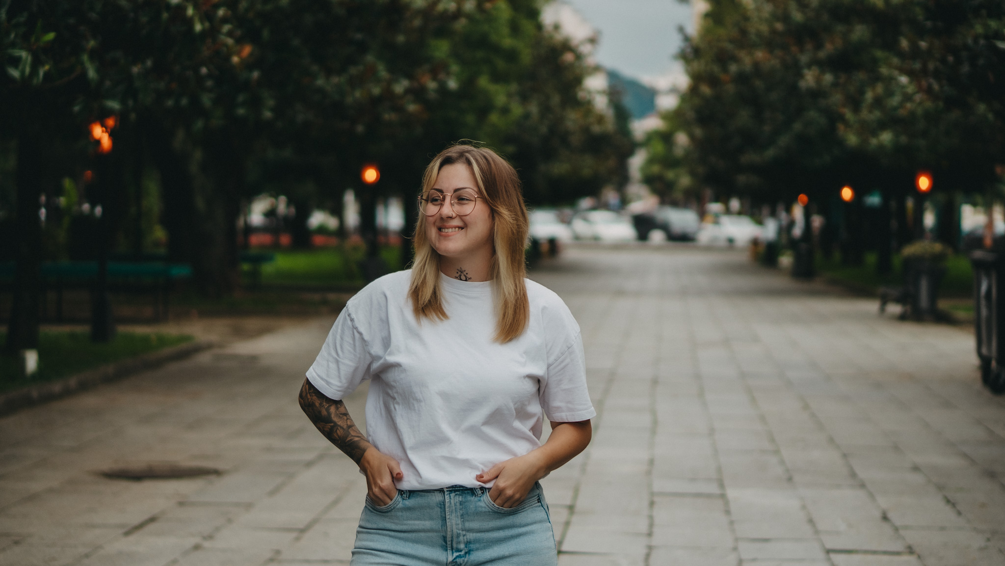 Foto von Anna-Lena Hartl im Park